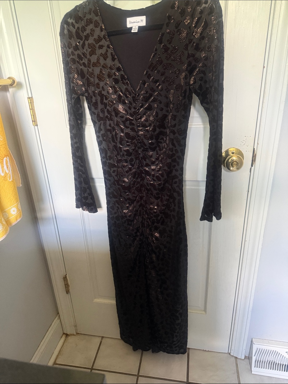 Veronica M Black Long Sleeve Sequin Leopard-Print Maxi Dress